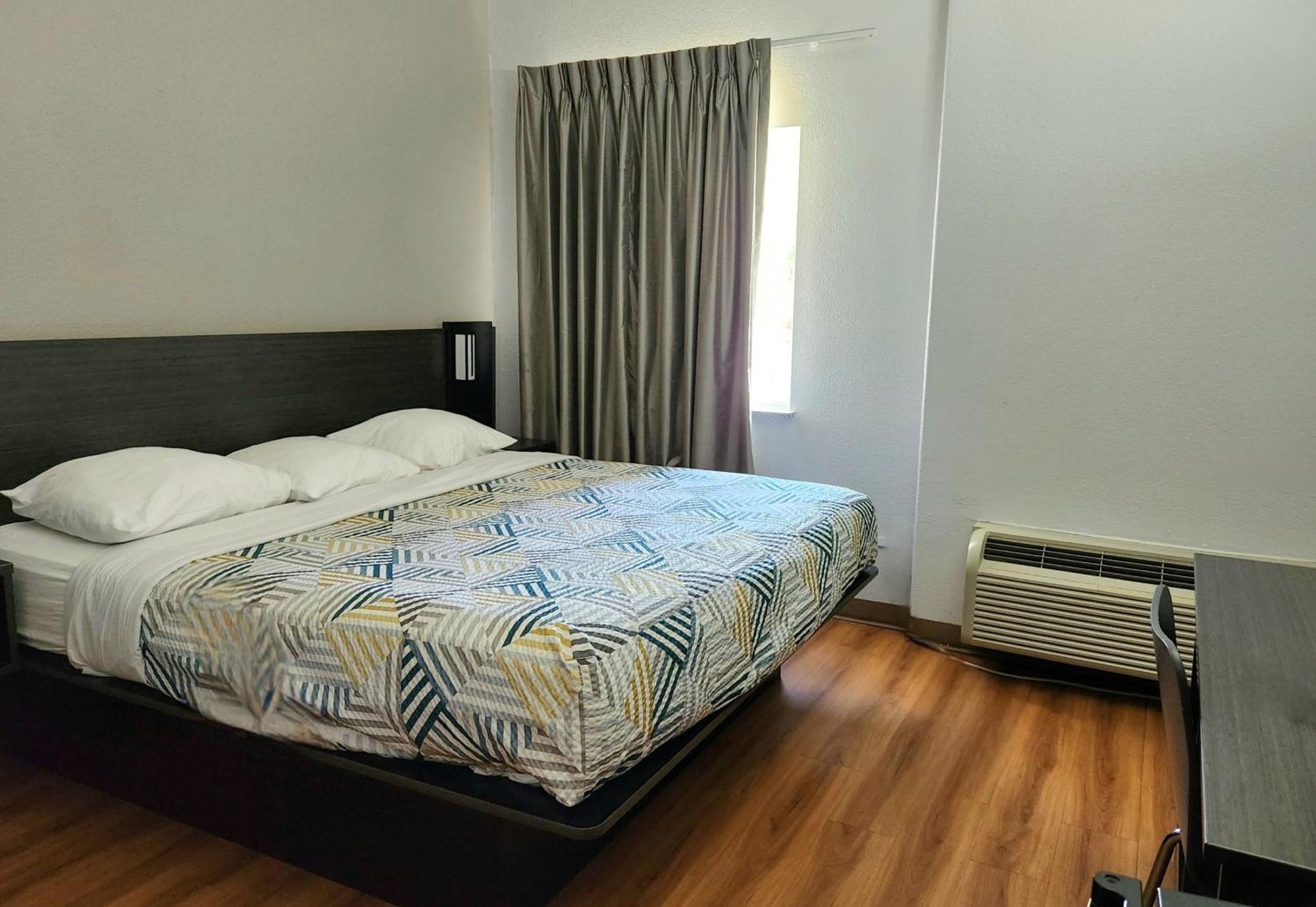 فندق Baymont By Wyndham San Antonio Airport المظهر الخارجي الصورة