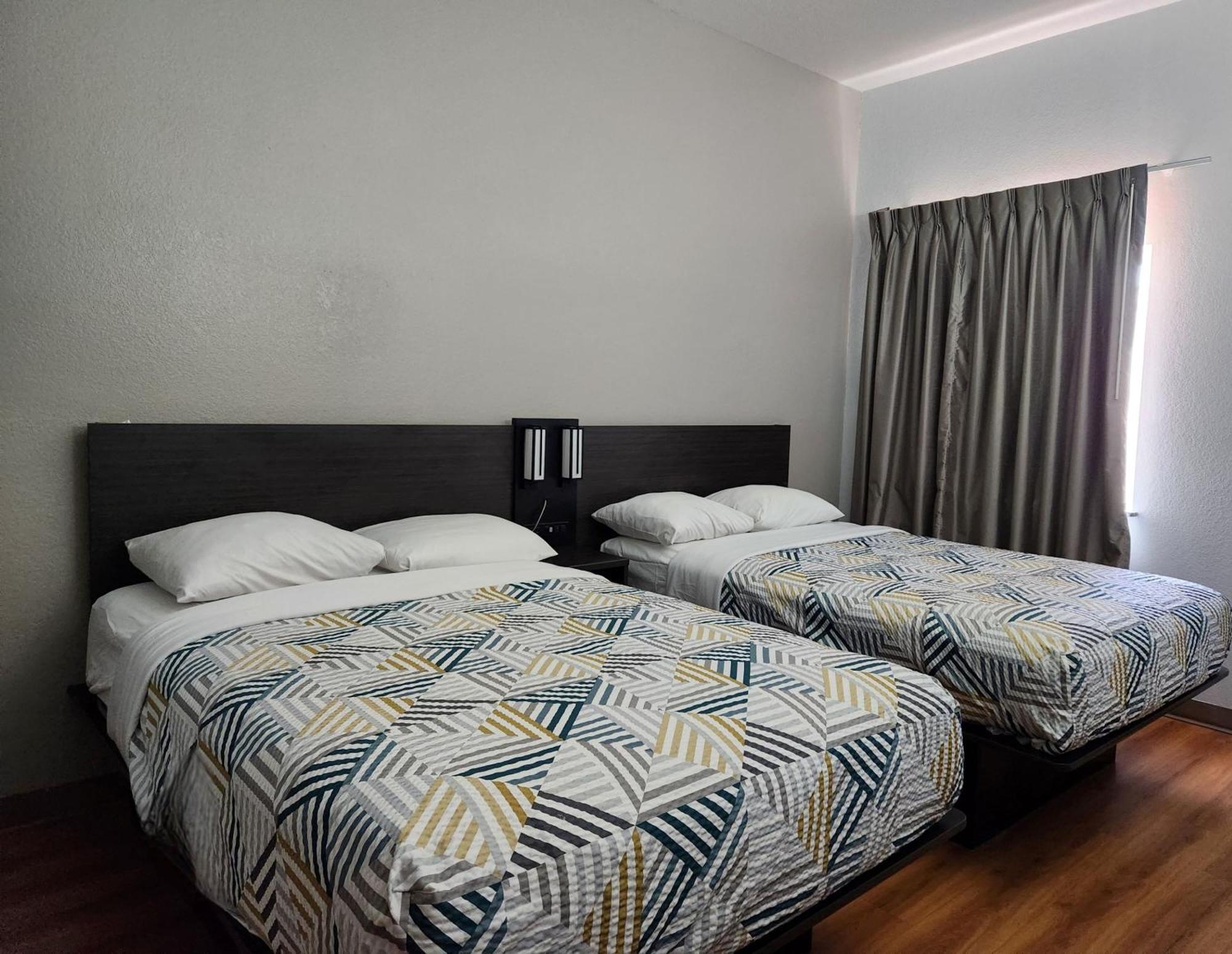 فندق Baymont By Wyndham San Antonio Airport المظهر الخارجي الصورة