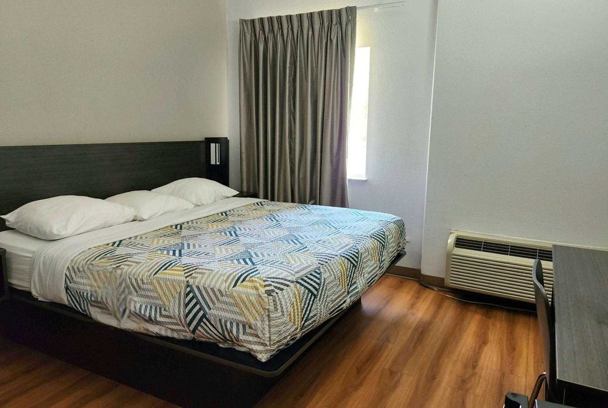 فندق Baymont By Wyndham San Antonio Airport المظهر الخارجي الصورة