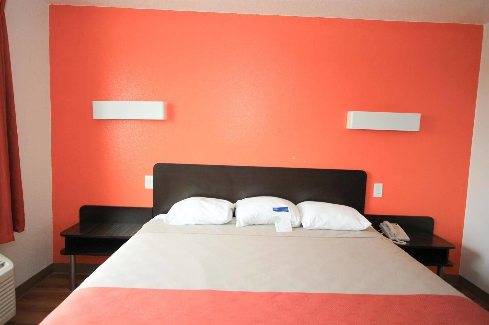 فندق Baymont By Wyndham San Antonio Airport المظهر الخارجي الصورة